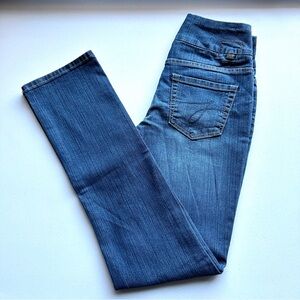 NWT JAG Jeans High Rise Straight Leg Pull On Blue Ice Denim Jeans Size 4
